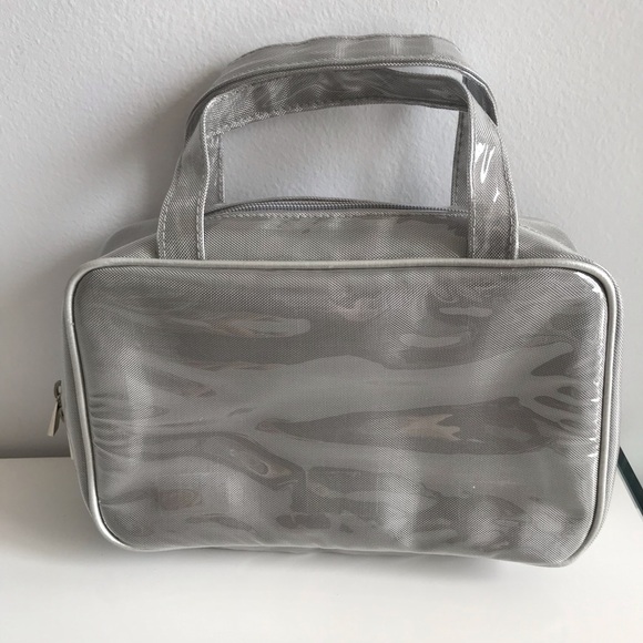 Marks & Spencer Space Silver Easy Clean Make Up Bag 90’s Y2K Vintage - Picture 3 of 15